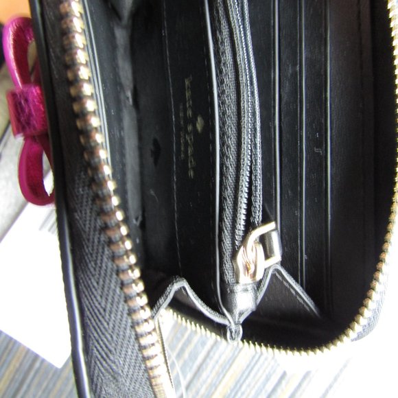 🎀Kate Spade Wrapping Party Zip Around Card Holder/Wallet🎀 - Picture 11 of 14